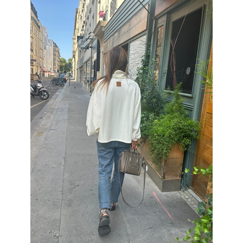 Pull Hugue Pull Hugue