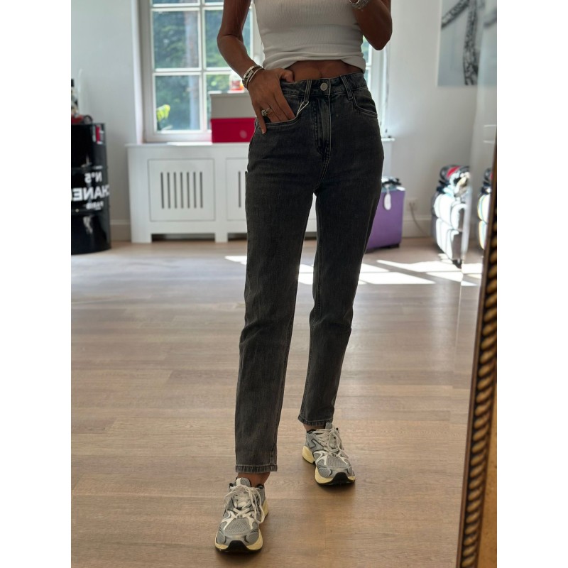 Jeans Thelma cigarette