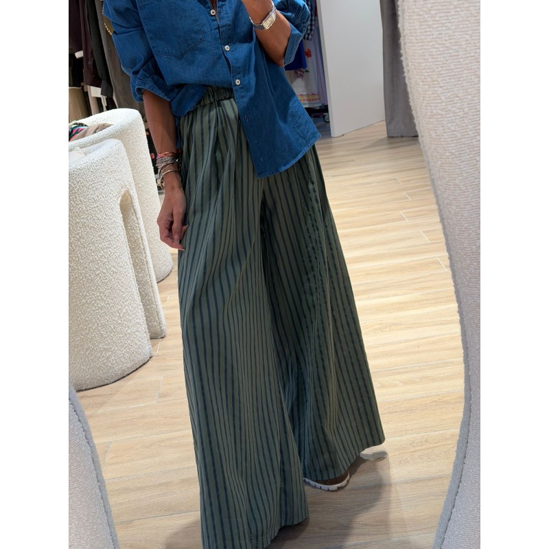 Pantalon Emma coupe large sur élastique