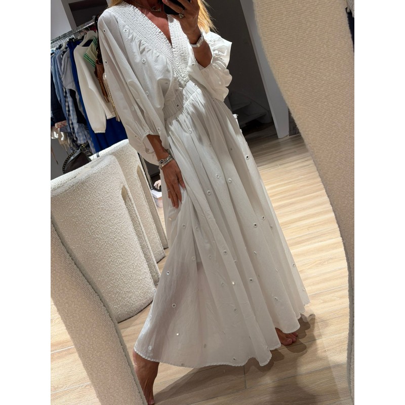 Robe Cassandra