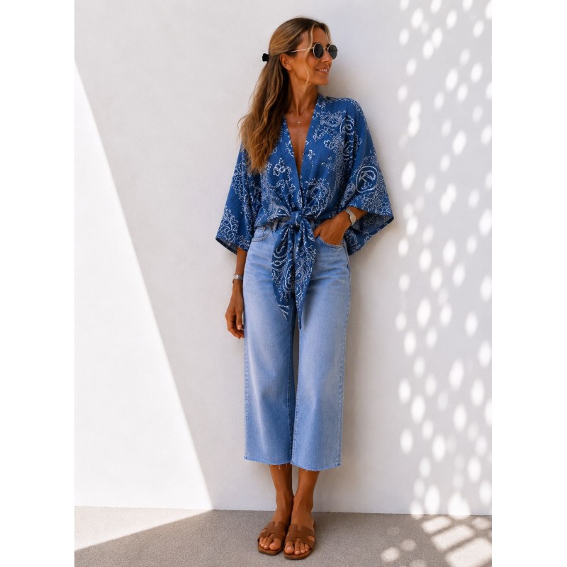 Robe April