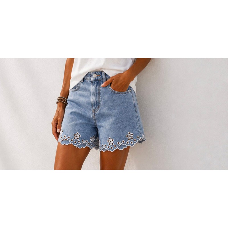 Short broderie Anita