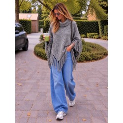 Poncho Capri