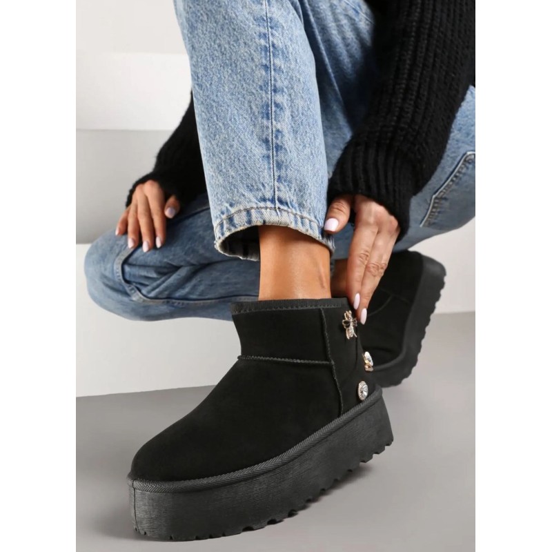 Boots Hugg