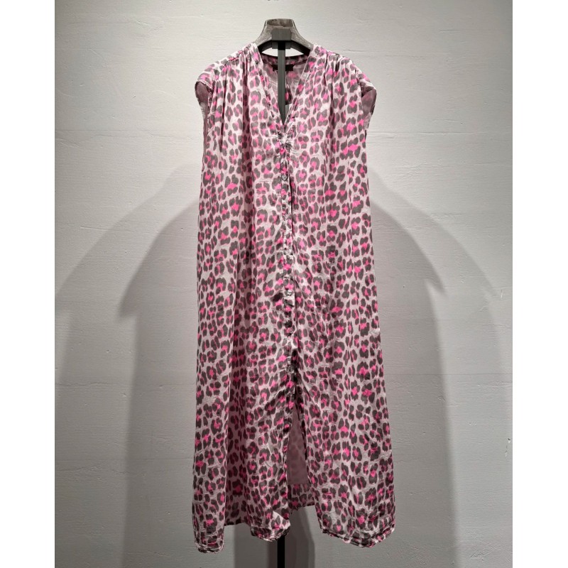 Robe léopard boutons