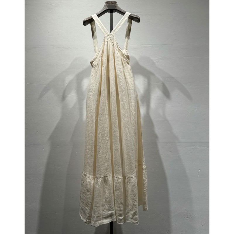 Robe June